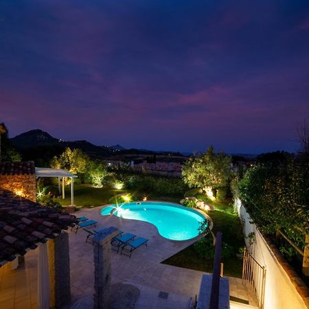 Villa Ginestra Con Piscina E Giardino Privato A 500 Mt Dal Mare Castiadas Exterior photo