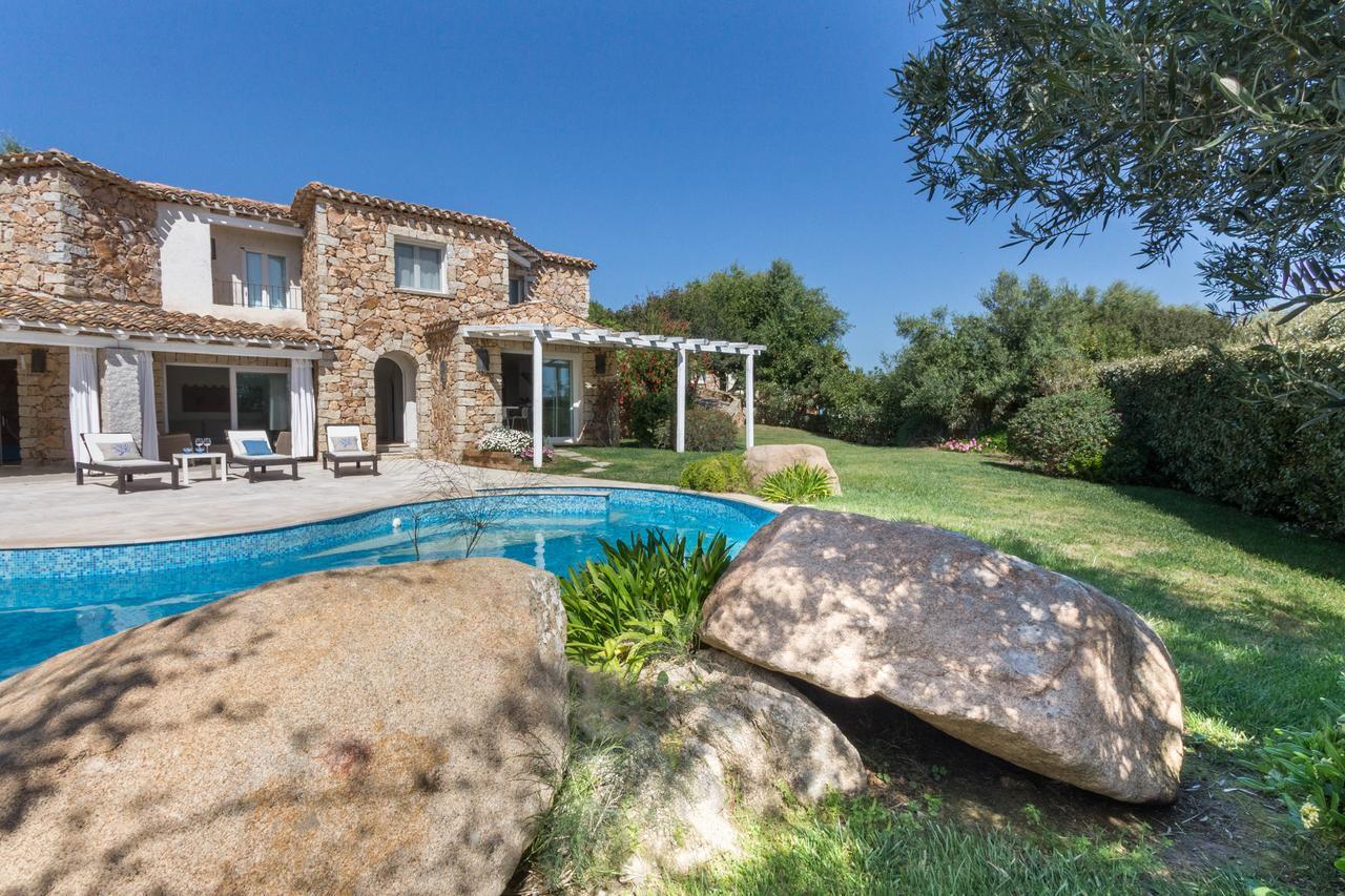 Villa Ginestra Con Piscina E Giardino Privato A 500 Mt Dal Mare Castiadas Exterior photo